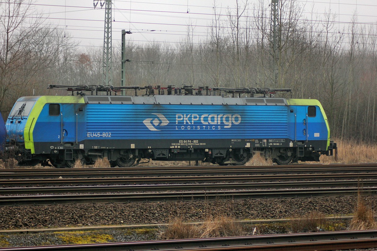 PKP Cargo ES 64 F4-802 am 28.02.2013 in Hamburg Wilhelmsburg abgestellt.