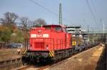 Die WFL 203 114-4 ist beim Schienenentladen in Buchholz (i.d.Nordheide) am 03.04.2014