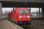 DB green Cargo 185 334-7 kommt Lz durch Hamburg Harburg über Gleis 5 am 29.03.2014