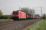 DB 185 307-6 kommt am 17.04.2014 mit Stahl Coils Transportwagen durch Bremen Mahndorf gefahren in Richtung Bremen Hbf.