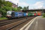 MRCE X4E-852 ( 193 852 - boxXpress ) kommt mit Containerzug durch Hamburg Harburg gefahren am 13.04.2014.