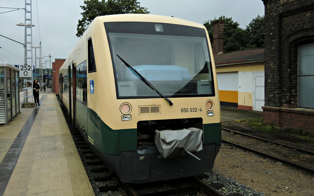 650 032 der Press am 4.7.2011 in Bergen auf R�gen
