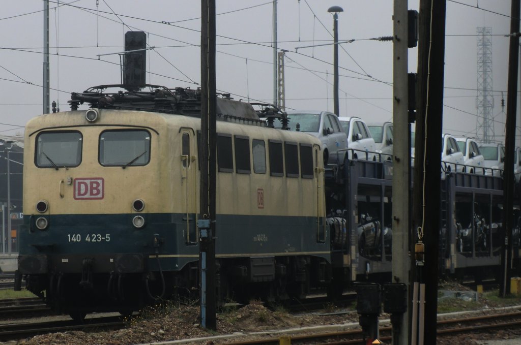 Die 140 423 am 29.10.2011 in Frankfurt/Oder.