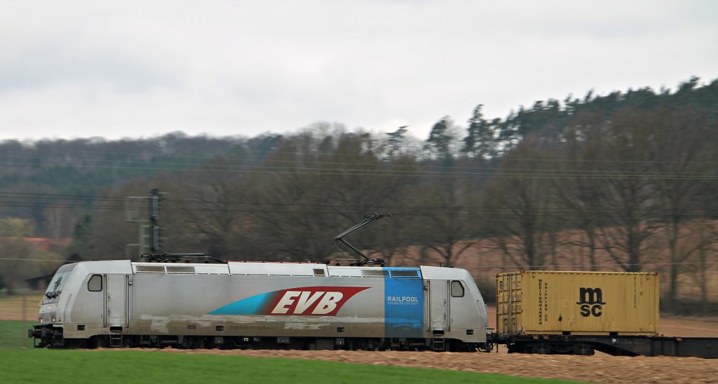Die 185 673 von Railpool bei Fulda am 2.4.2012!
