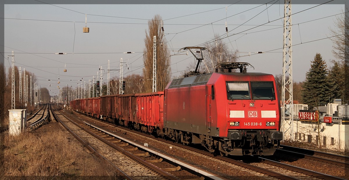 145 038 in Berlin-Karow am 19.3.2015.