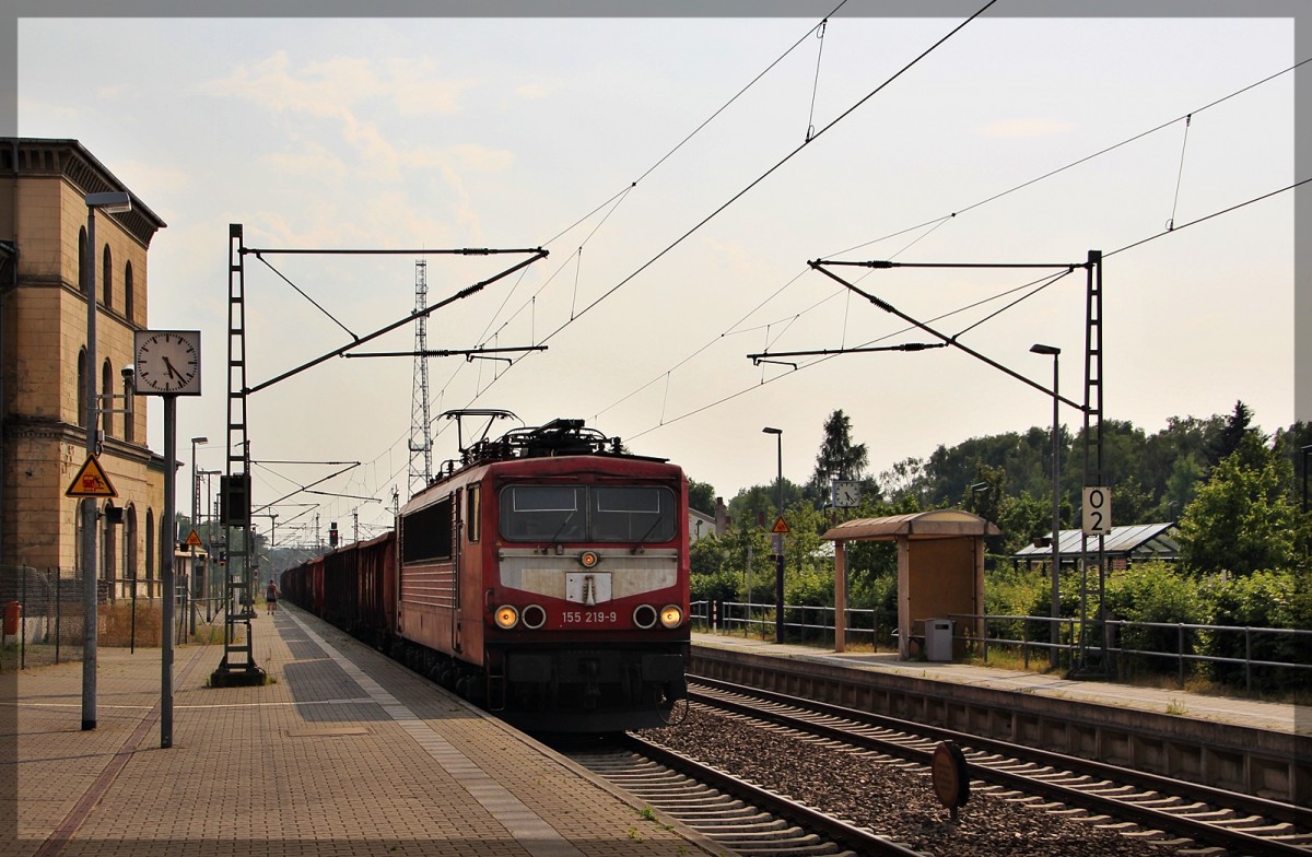 155 219 auf dem Weg in Richtung Schwerin in Hagenow Land am 04.07.2015