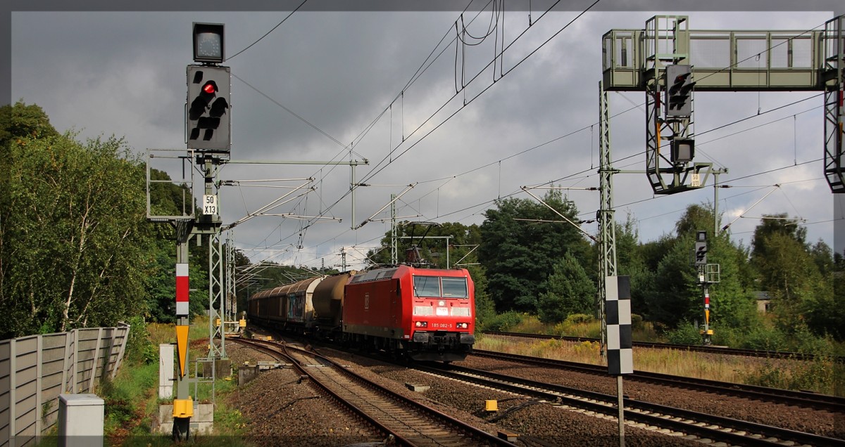 185 082 am 19.09.2015 in Hagenow Land von Berlin kommend in Richtung Hamburg