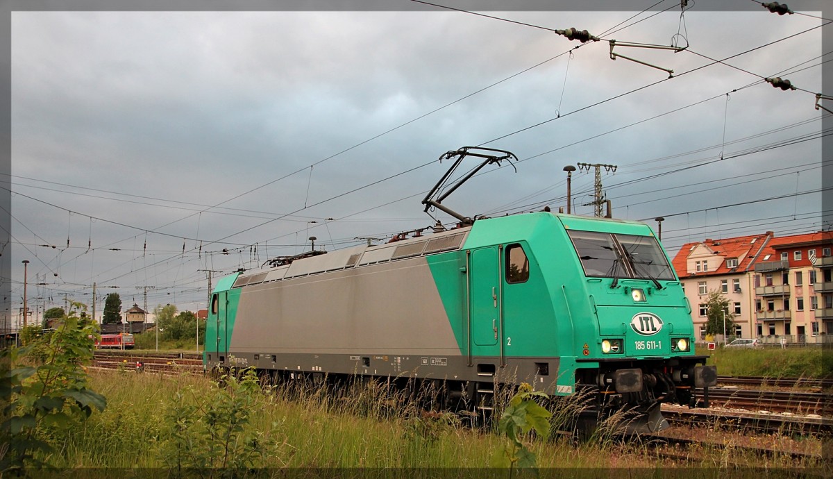 185 611 der Captrain/ITL am 02.06.2015 in Neubrandenburg wie sie auf ihren Zug aus dem IAB wartet. 