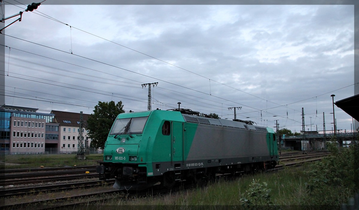 185 633 der ITL/Captrain abgestellt in Neubrandenburg am ehemaligen Güterbahnhof am 17.05.2015.