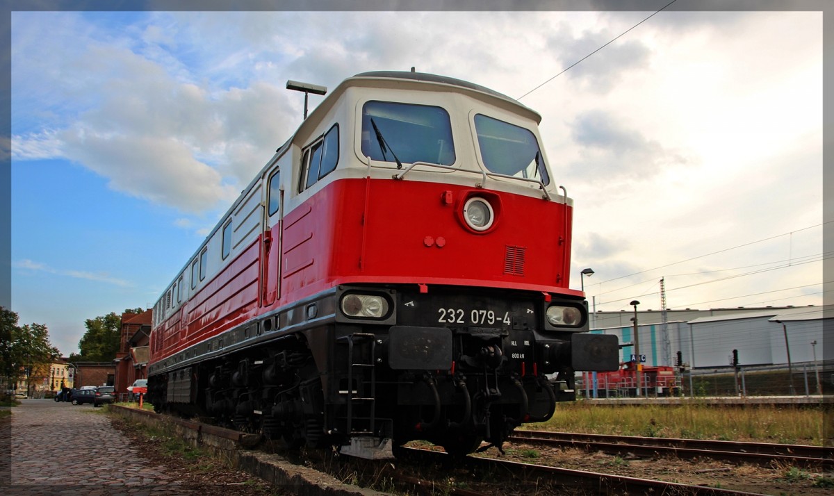 232 079 abgestellt in Waren an der Müritz am Bahnhof