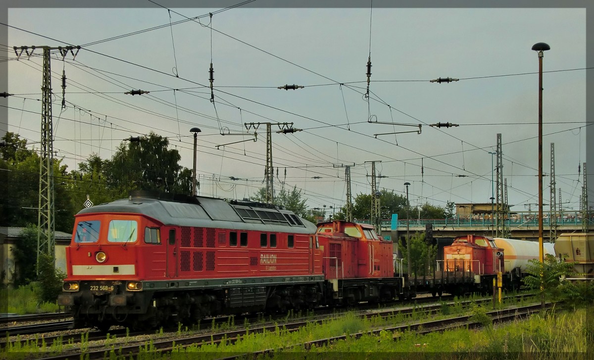 232 568 in Neubrandenburg am 15.06.2011 mit 2 BR 298