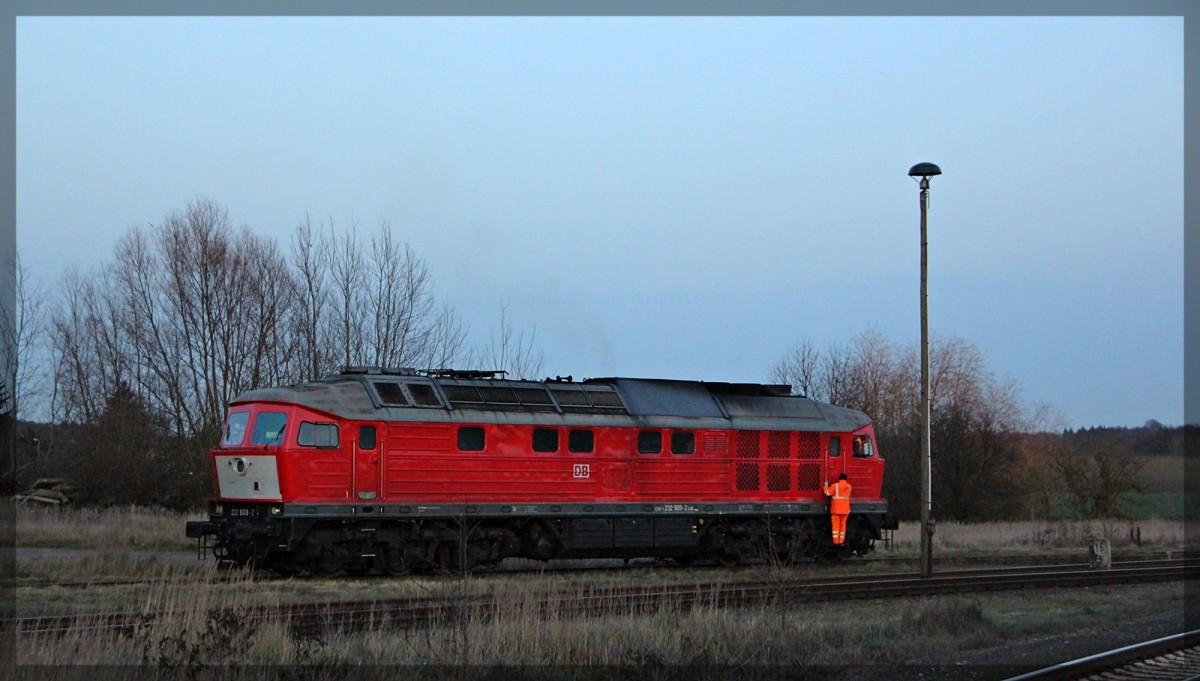 232 909 bei Rangierarbeiten in Möllenhagen am 01.12.2015