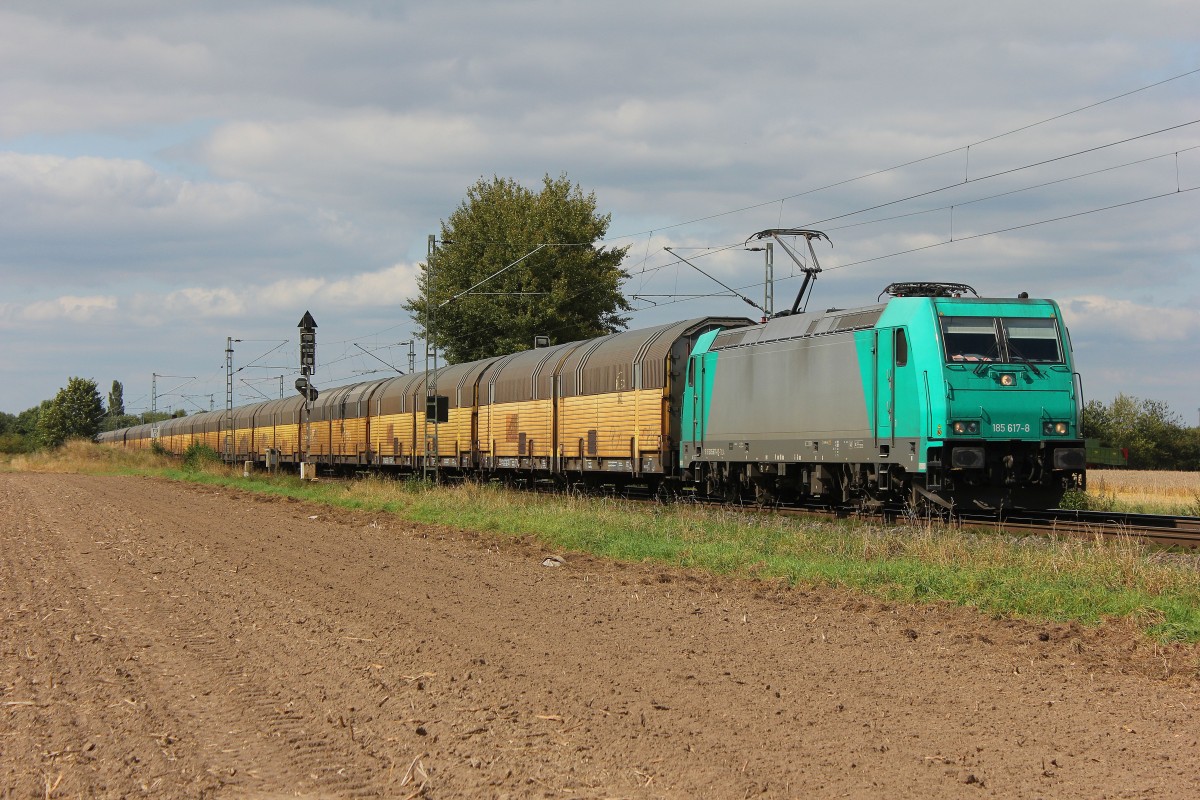 Die 185 617-8 mit Geschlossenen ARS Altmann Wagen am 03.09.2014 auf dem Weg richtung Süden in Bremen Mahndorf.