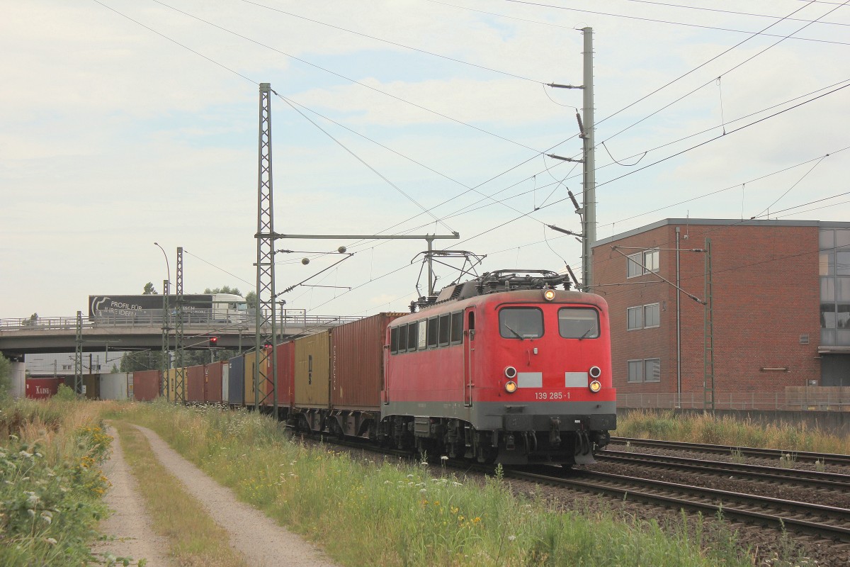 EGP 139 285-1 Bringt einen Containerzug in den Hamburger Hafen am 24.07.201