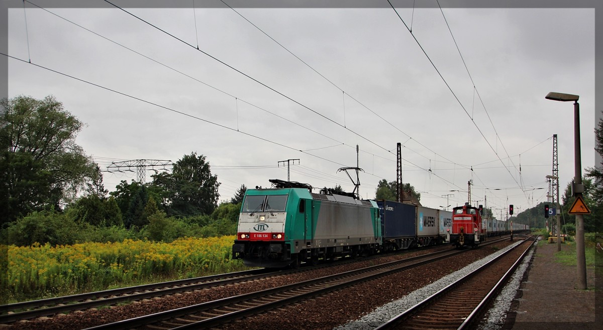 ITL 186 134 (91 51 370 005-7 PL-ITL) bei der Durchfahrt von Leipzig - Thekla am 19.08.2015
