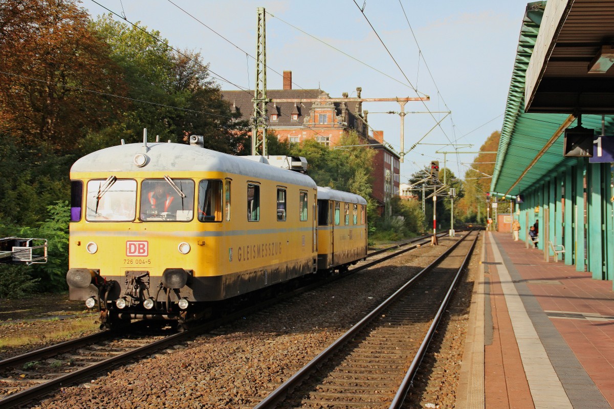 Messzug mit DB 726 004 und DB 725 004 am 08.10.2014 in Stade.
