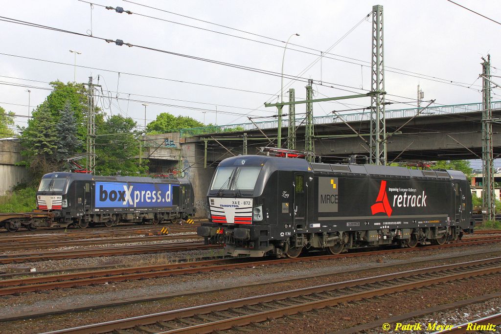 MRCE/BoxXpress X4E-850 & 
MRCE/Retrack X4E-872 
am 12.05.2014 abgestellt in Hamburg-Harburg
