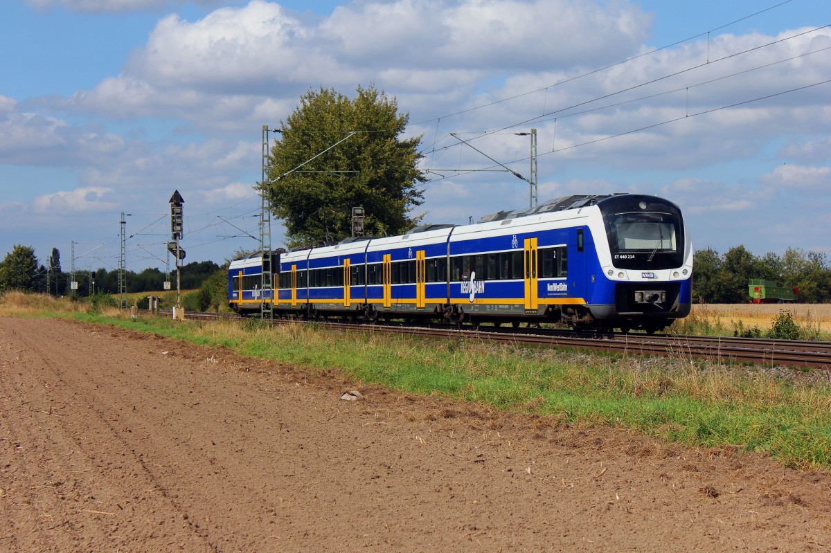 NWB ET 440 214 bei der Durchfahrt in Bremen Mahndorf am 03.09.2014