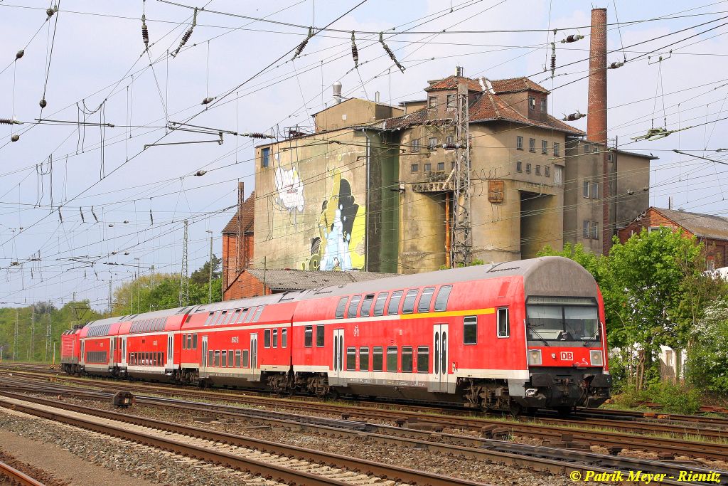 Regionalbahn Rotenburg(W) -> Minden(Westf.) bei Einfahrt in Verden (Aller) am 26.04.2014