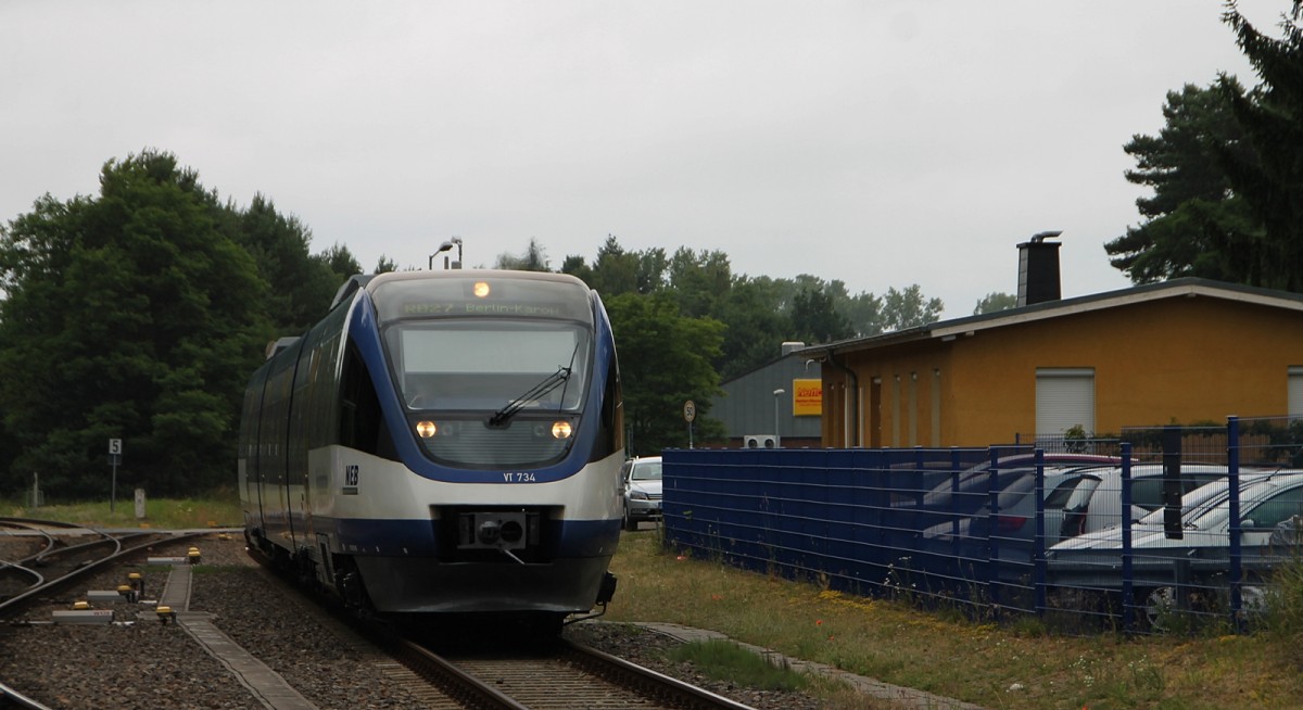 VT 734  der NEB bei der Einfahrt in den Bahnhof Basdorf am 19.6.2014.