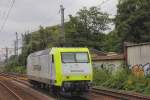 Captrain 145 095-8 ist auf dem Weg zum Hamburger Hafen, zu vor hatte sie einen BLG Autozug gebracht in den Betriebsbahnhof Hamburg Harburg am 30.08.2014.