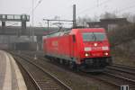 DB Schenker Rail 185 298-7 kommt Lz am Morgen des 29.03.2014 durch Hamburg Harburg gefahren.
