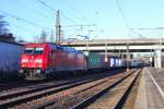 DB 185 234-2 verlässt am 17.01.2015 den Bahnhof Hamburg Harburg.